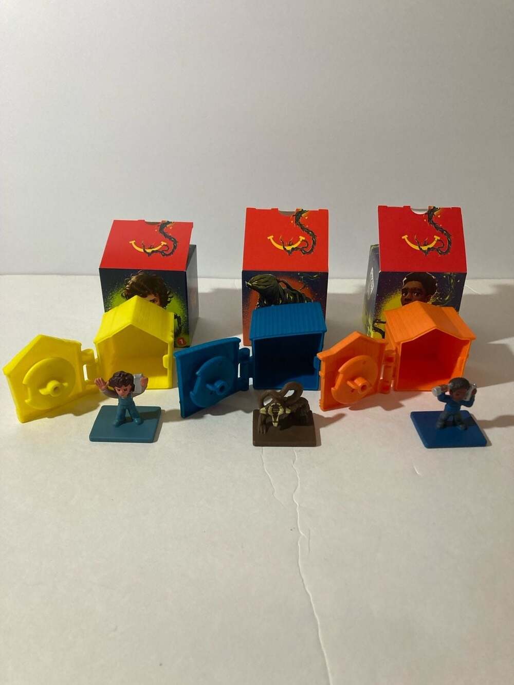 3 McDonald's Stranger Things: Tales from '85 Happy Meal Toys)